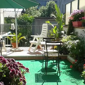 Piccadilly House Bed and breakfast CTA